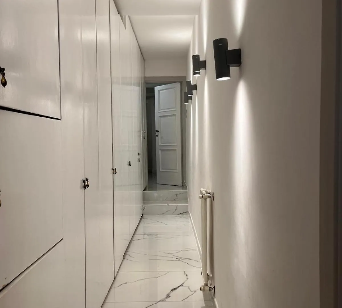 Crispi 30 Stylish Apartment Rome Italy