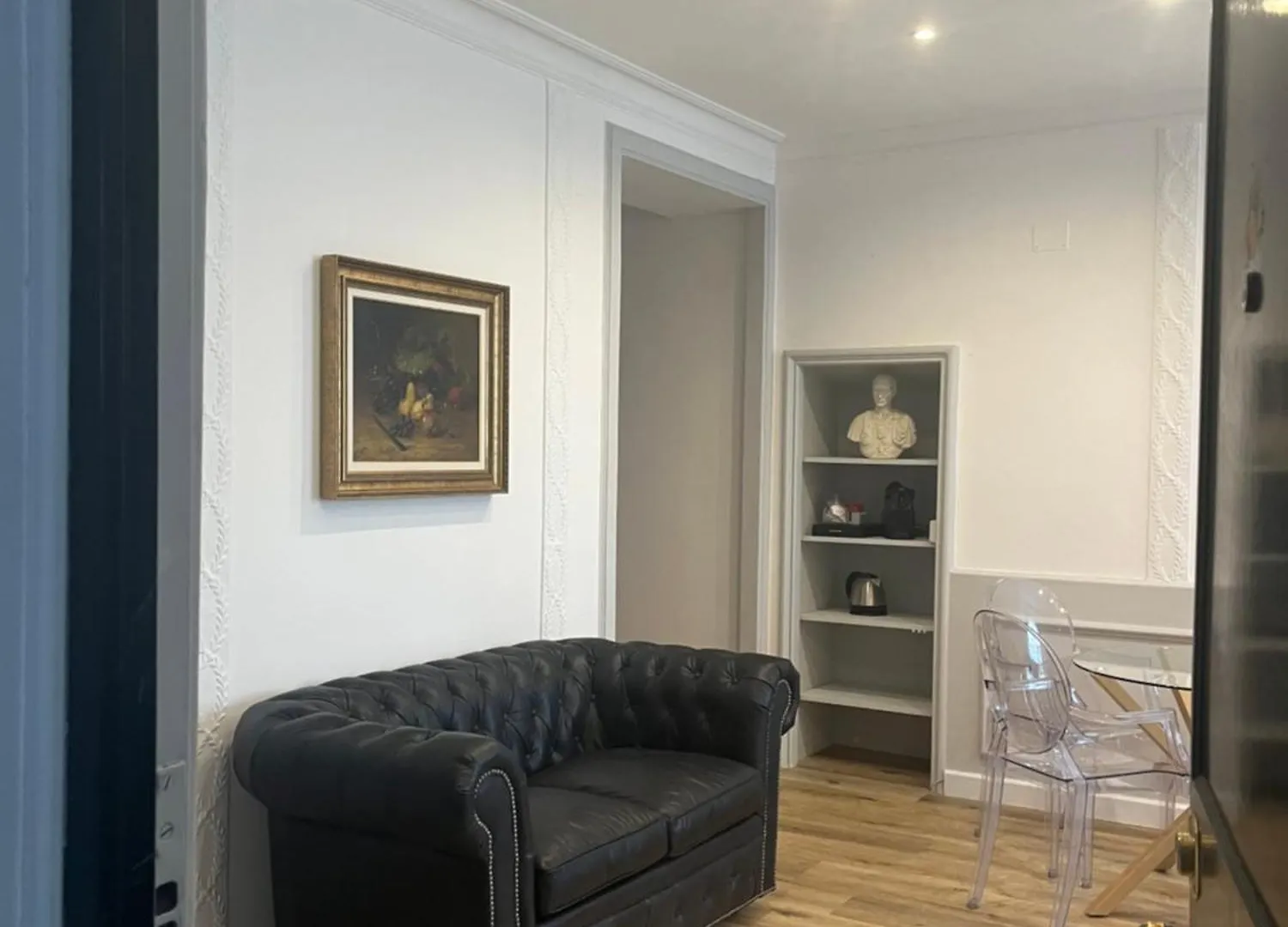 Crispi 30 Stylish Apartment Rome