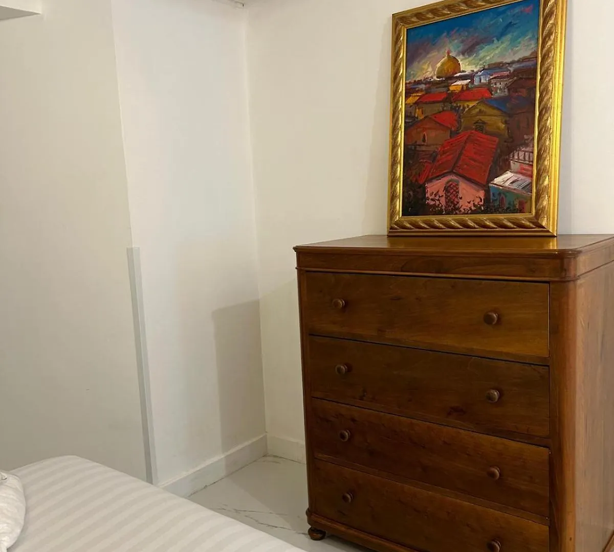 Crispi 30 Stylish Apartment Rome