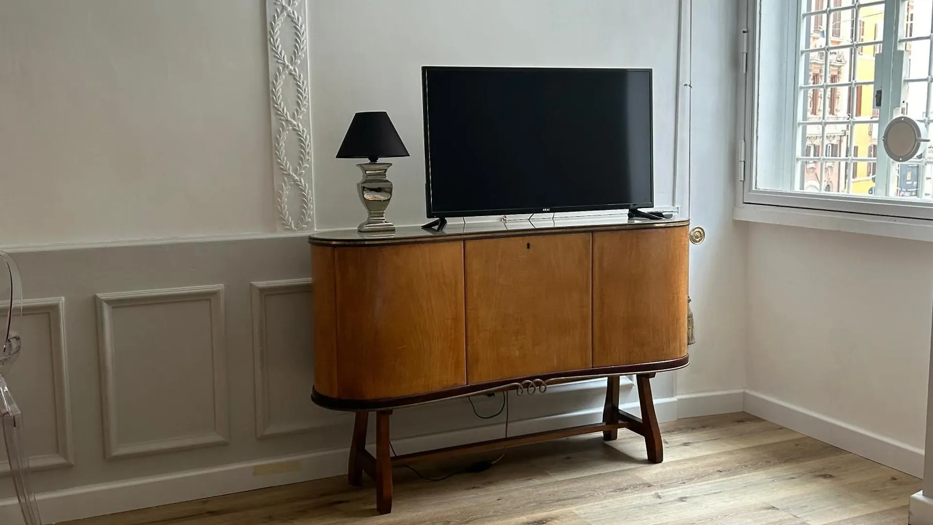 Crispi 30 Stylish Apartment Rome